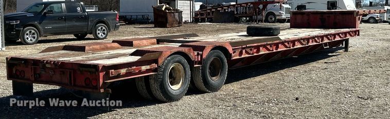 image for item EK2705 1982 Transcraft DTL-23-45 drop deck equipment trailer