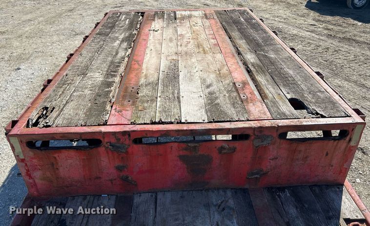 image for item EK2705 1982 Transcraft DTL-23-45 drop deck equipment trailer