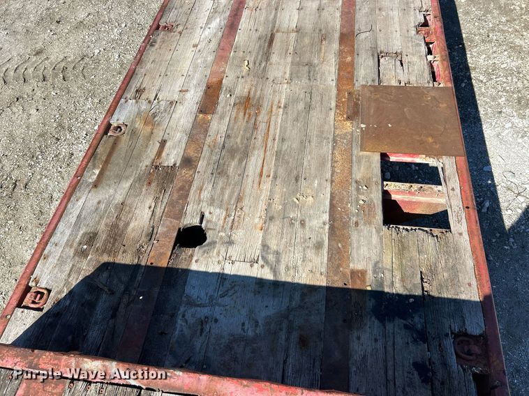 image for item EK2705 1982 Transcraft DTL-23-45 drop deck equipment trailer