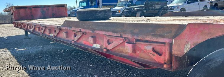 image for item EK2705 1982 Transcraft DTL-23-45 drop deck equipment trailer