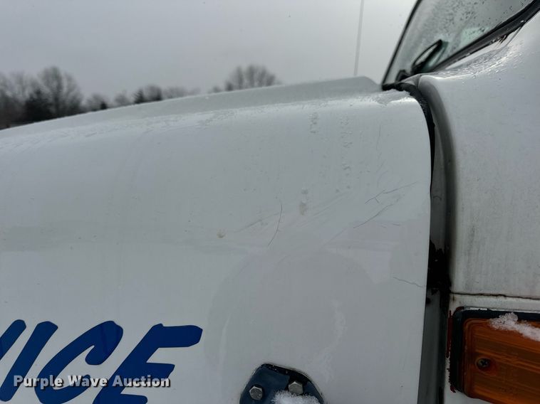 image for item EN5119 1993 International 8200  tow truck