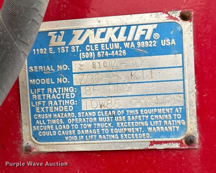 image for item EN5119 1993 International 8200  tow truck