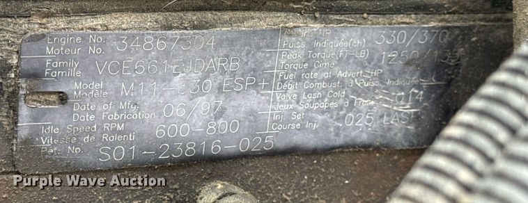 image for item EN5121 1998 Freightliner FL112 semi truck