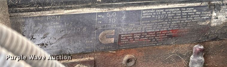 image for item EN5121 1998 Freightliner FL112 semi truck