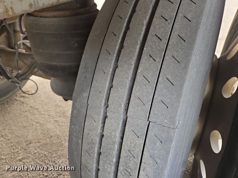 image for item EO0605 2006 Great Dane 7811 TZ-1A refrigerated van trailer