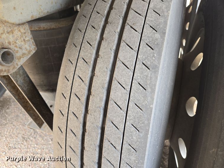 image for item EO0605 2006 Great Dane 7811 TZ-1A refrigerated van trailer