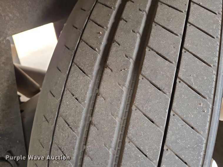 image for item EO0607 2007 Great Dane 7811 TZ-1AP refrigerated van trailer