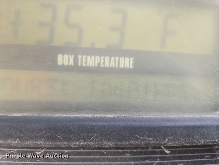 image for item EO0608 2007 Wabash refrigerated van trailer