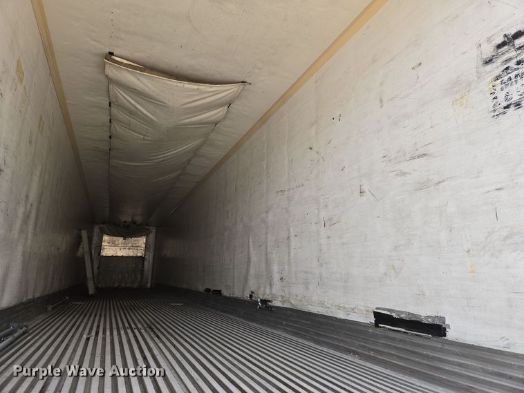 image for item EO0608 2007 Wabash refrigerated van trailer