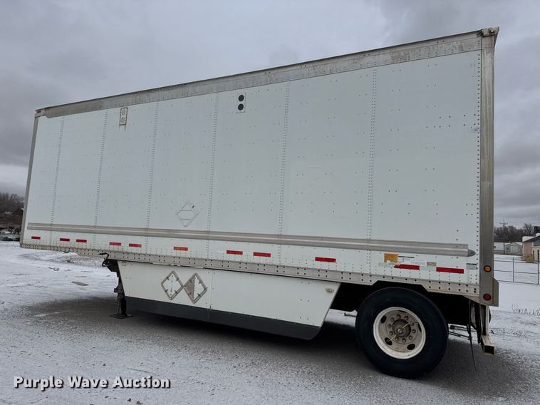 image for item EQ1030 2007 Wabash dry van trailer