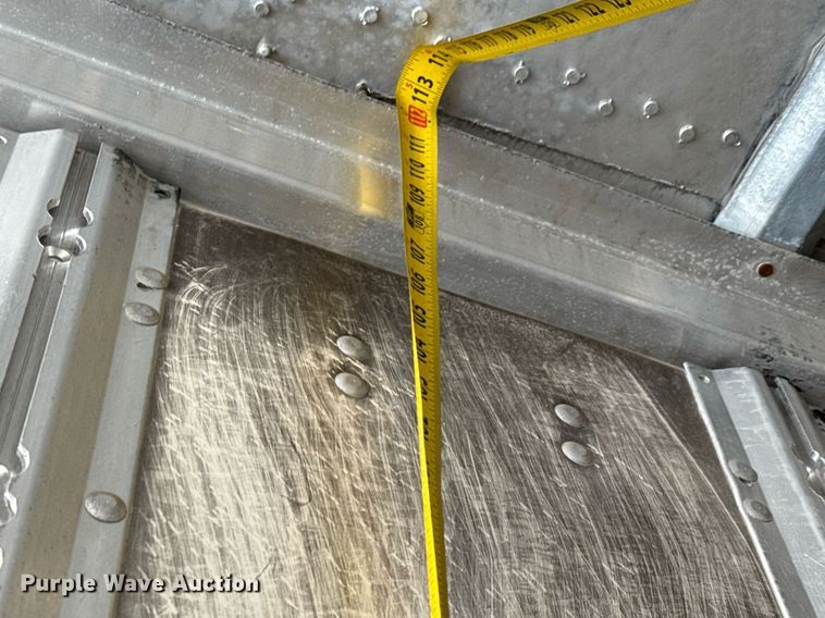 image for item EQ1030 2007 Wabash dry van trailer