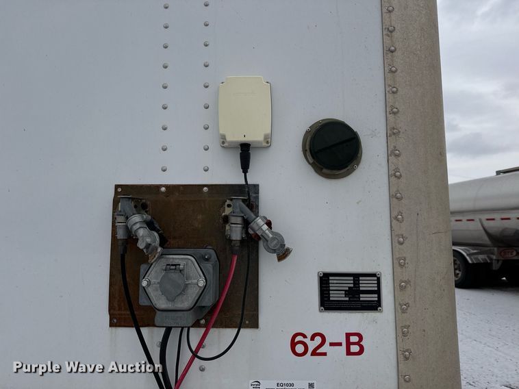 image for item EQ1030 2007 Wabash dry van trailer