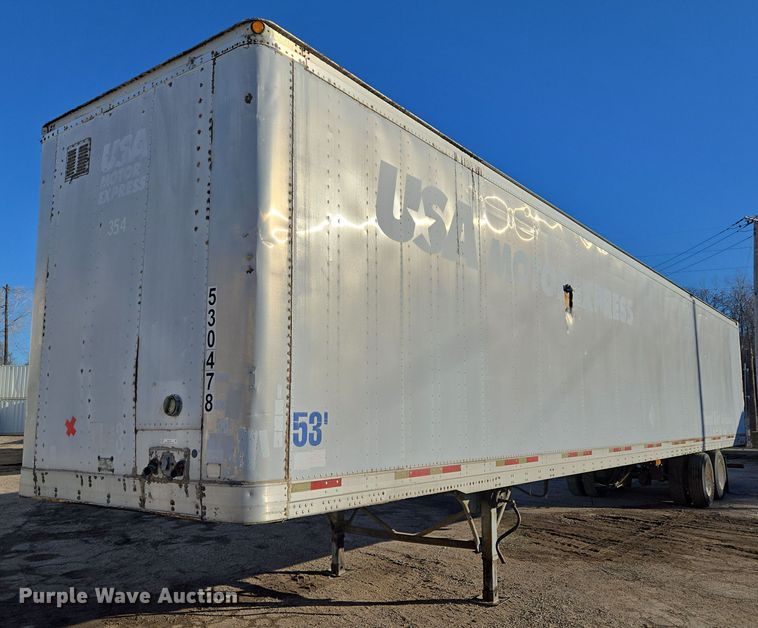image for item EQ6721 1999 Trail Mobile  dry van trailer