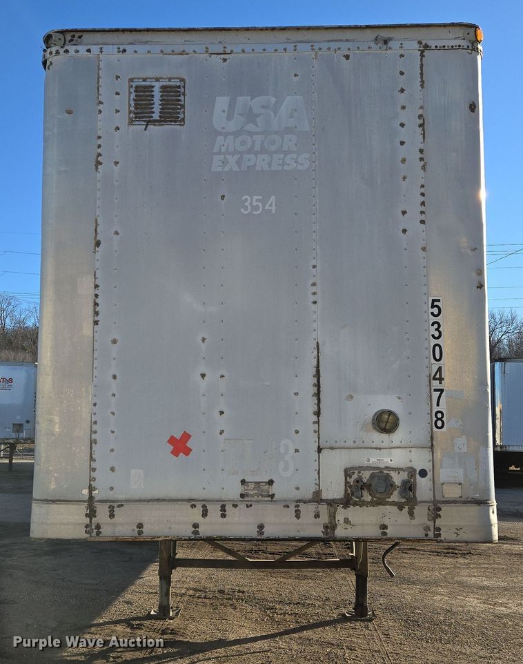 image for item EQ6721 1999 Trail Mobile  dry van trailer