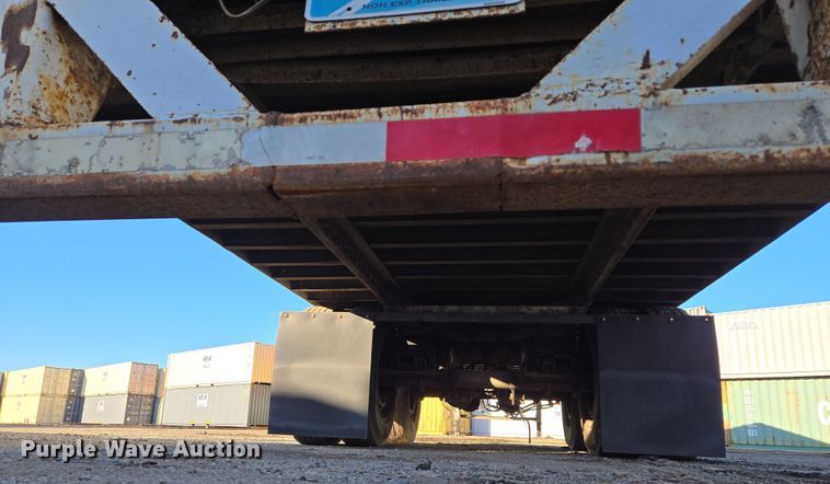 image for item EQ6721 1999 Trail Mobile  dry van trailer