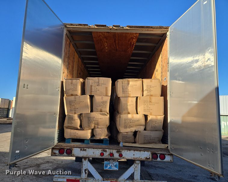 image for item EQ6721 1999 Trail Mobile  dry van trailer