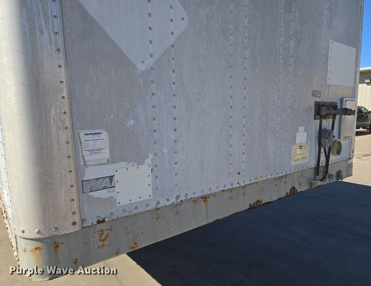 image for item EQ6725 1995 Wabash dry van trailer