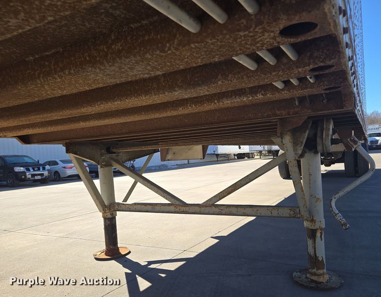 image for item EQ6725 1995 Wabash dry van trailer