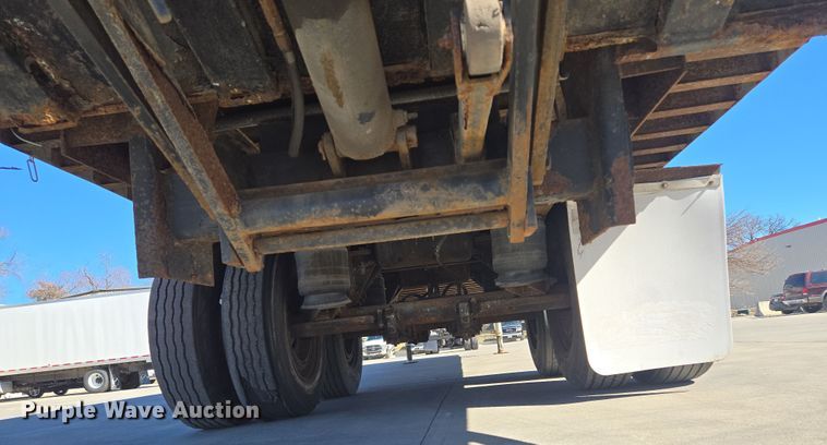 image for item EQ6725 1995 Wabash dry van trailer