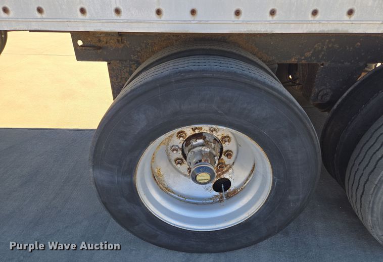 image for item EQ6725 1995 Wabash dry van trailer