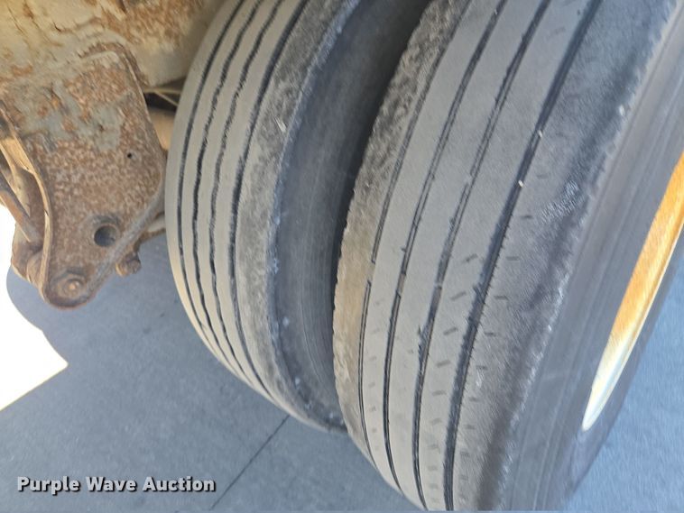 image for item EQ6726 2000 Great Dane dry van trailer