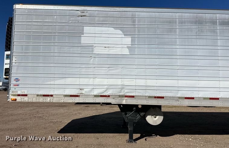 image for item ER8150 2004 Utility VS2RA refrigerated van trailer