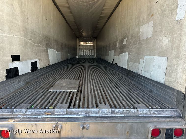 image for item ER8150 2004 Utility VS2RA refrigerated van trailer