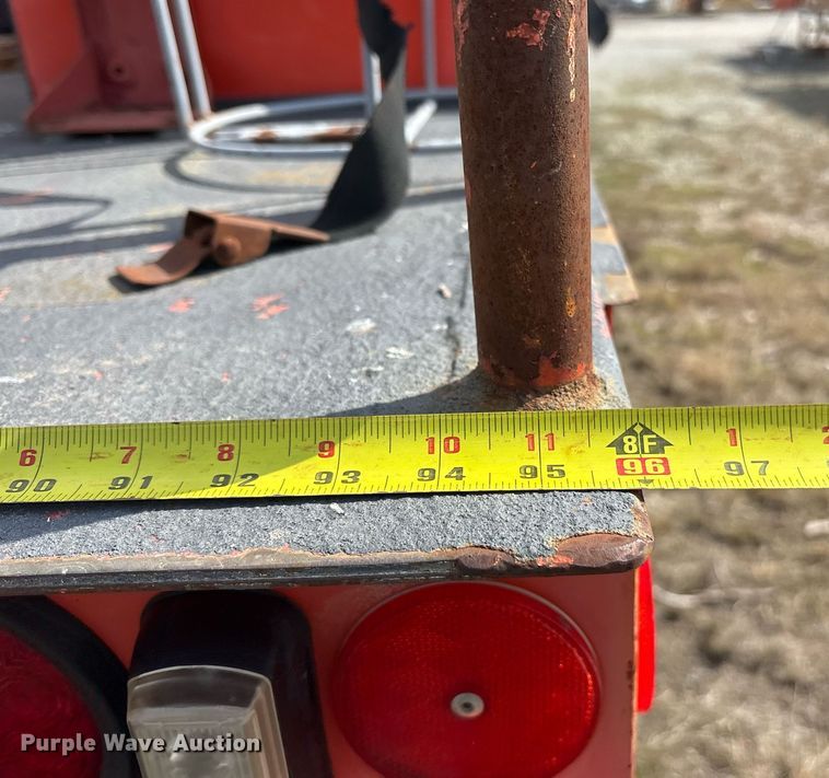 image for item EY9980 2010 International 4300 bucket truck