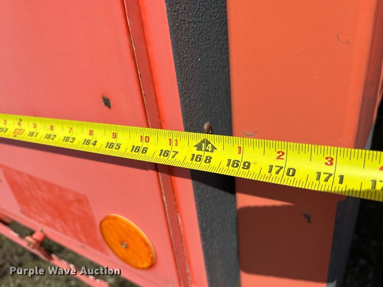 image for item EY9980 2010 International 4300 bucket truck