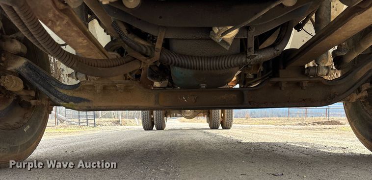 image for item EY9994 2006 International 4300 flatbed truck