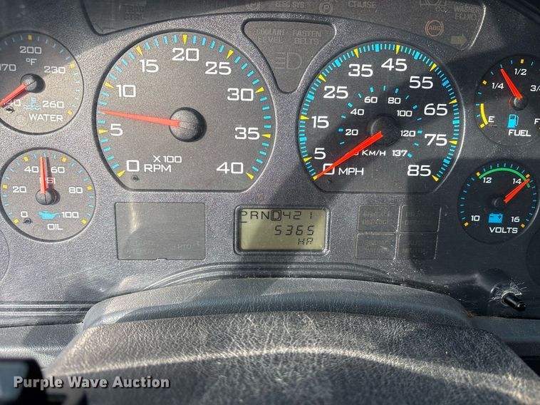 image for item EY9994 2006 International 4300 flatbed truck