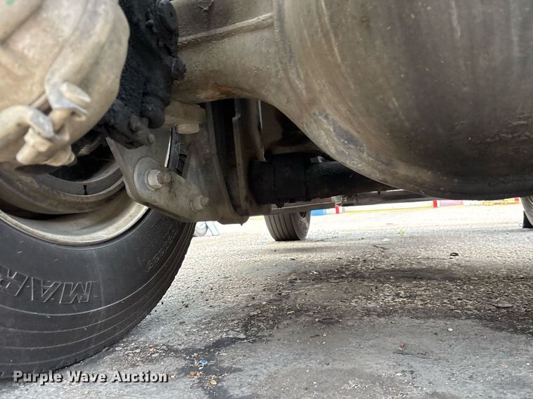 image for item EY9997 2017 Capacity TJ5000 yard truck