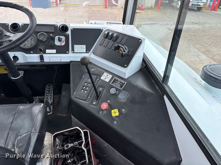 image for item EY9997 2017 Capacity TJ5000 yard truck