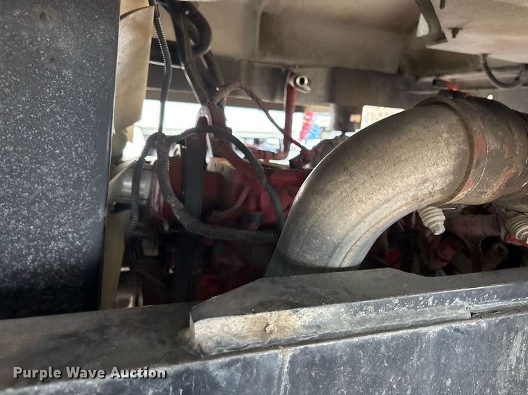 image for item EY9997 2017 Capacity TJ5000 yard truck