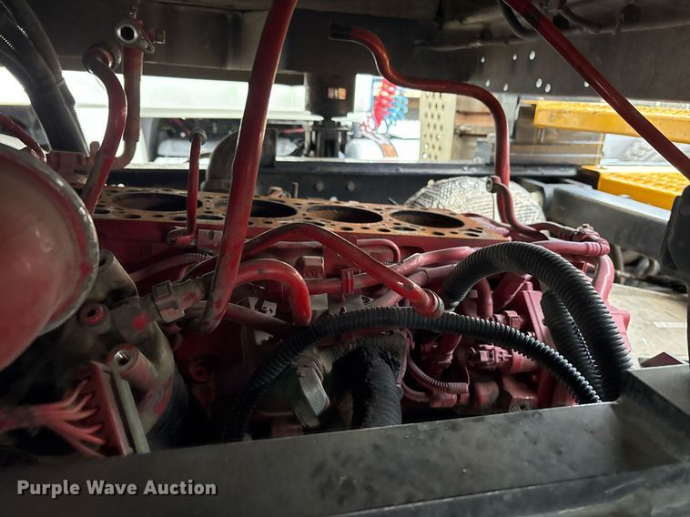 image for item EY9997 2017 Capacity TJ5000 yard truck