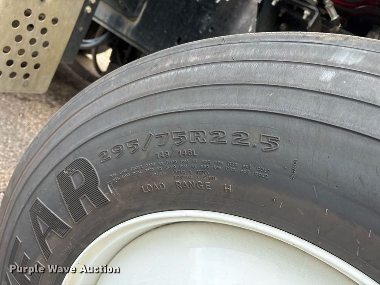 image for item EY9997 2017 Capacity TJ5000 yard truck