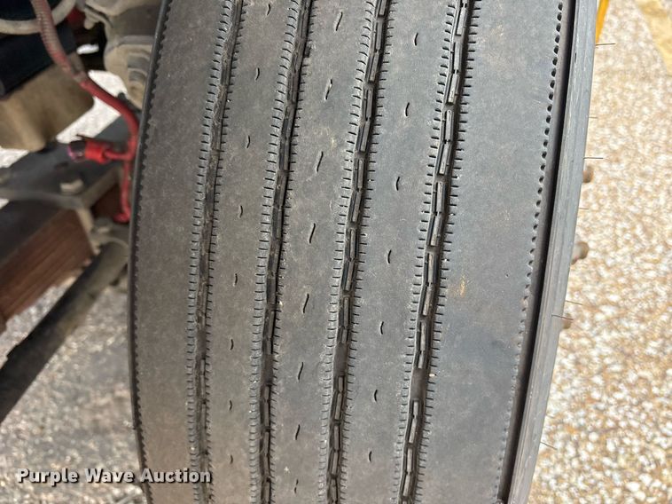 image for item EY9997 2017 Capacity TJ5000 yard truck