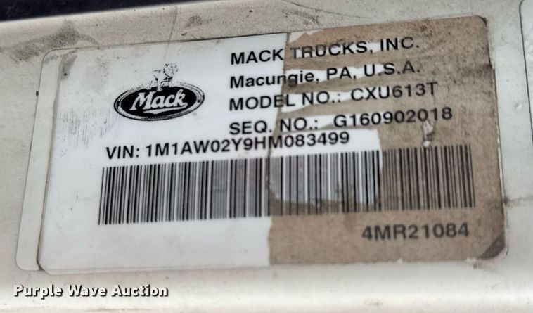 image for item LH9490 2017 Mack CXU613T semi truck