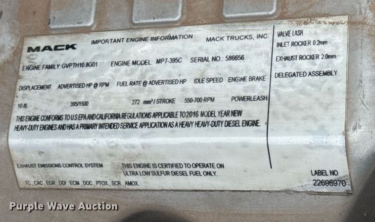 image for item LH9491 2017 Mack CXU613 semi truck