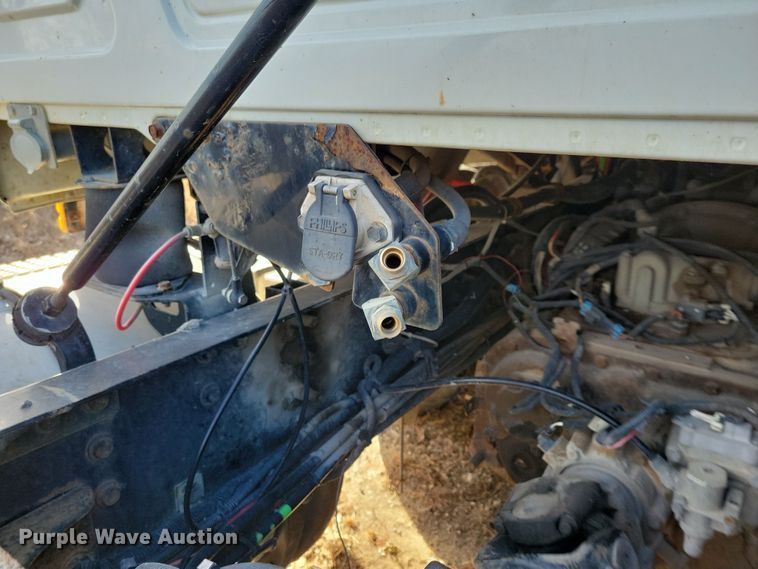 image for item NB9808 2006 Mack Vision semi truck