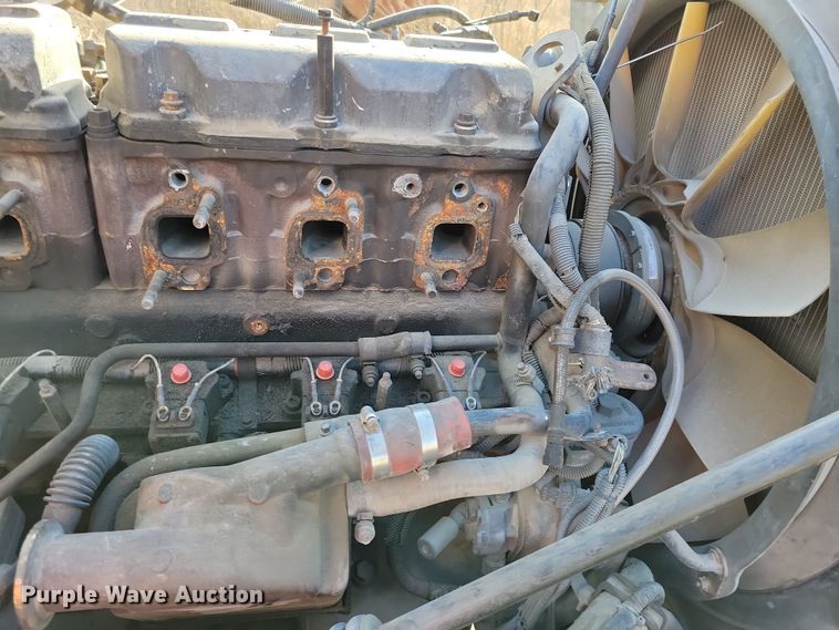 image for item NB9808 2006 Mack Vision semi truck