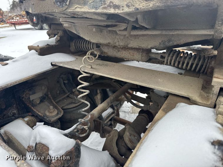 image for item NN9577 1993 Kenworth T800 semi truck