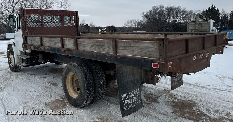 image for item NN9578 1996 Freightliner FL70 dump flatbed truck