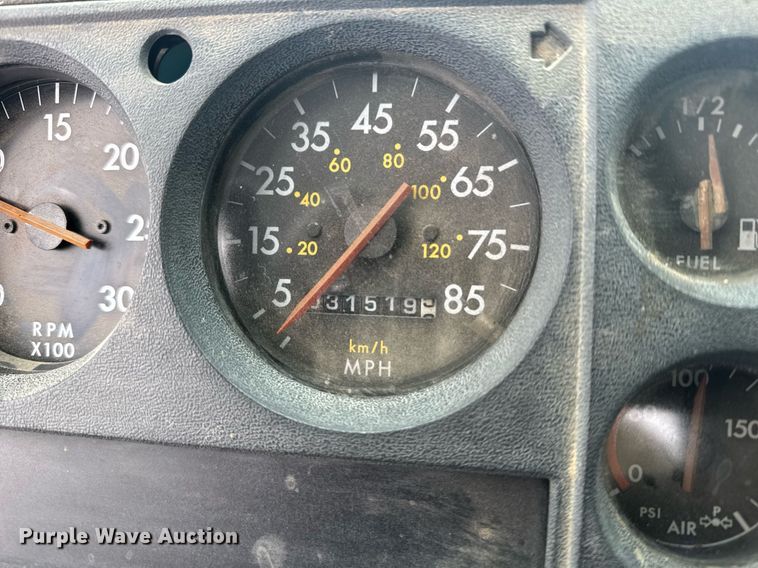 image for item NN9578 1996 Freightliner FL70 dump flatbed truck