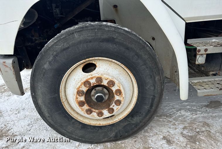 image for item NN9578 1996 Freightliner FL70 dump flatbed truck