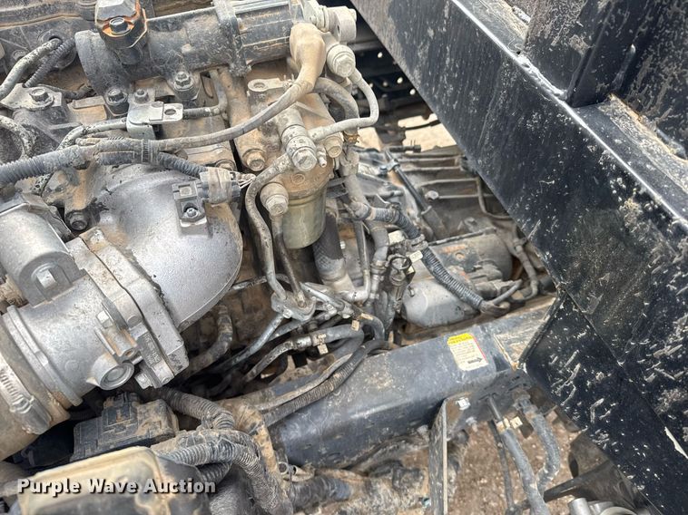 image for item NN9588 2013 Isuzu NPR HD flatbed truck