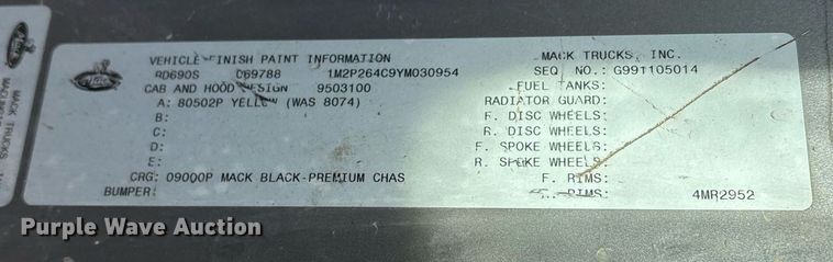 image for item OK9526 2000 Mack RD690S ready mix truck