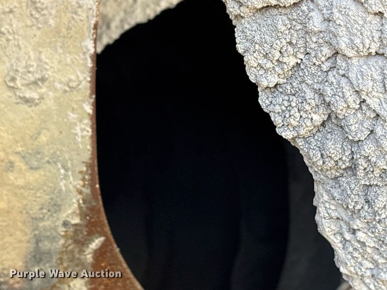 image for item OK9527 1999 Mack RD690S ready mix truck