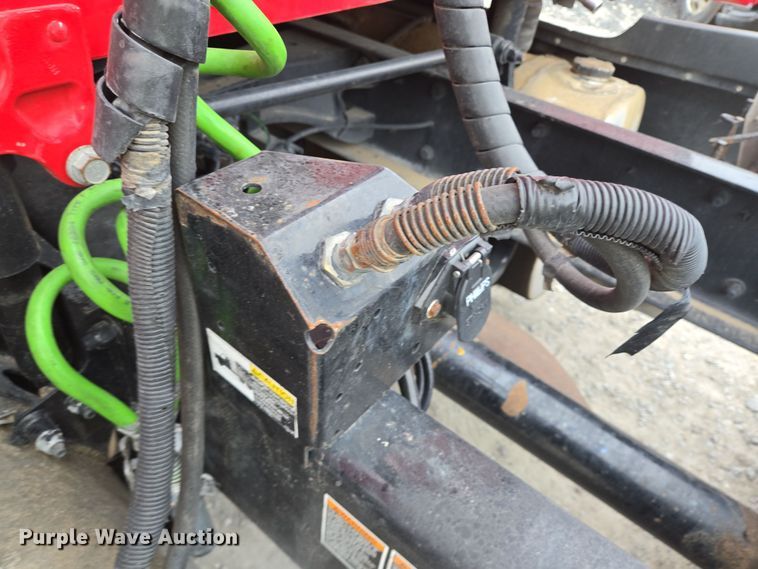 image for item YA0152 2019 Kenworth T680 semi truck