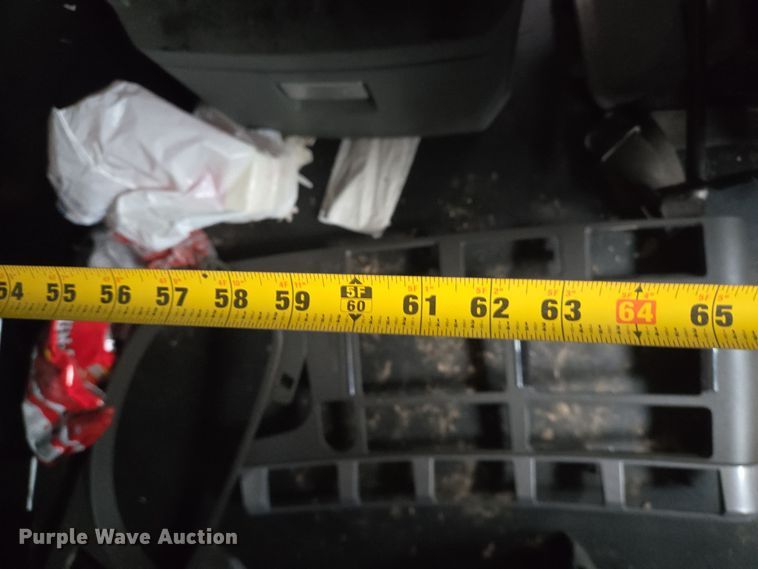 image for item YA0153 2019 Kenworth T680 semi truck